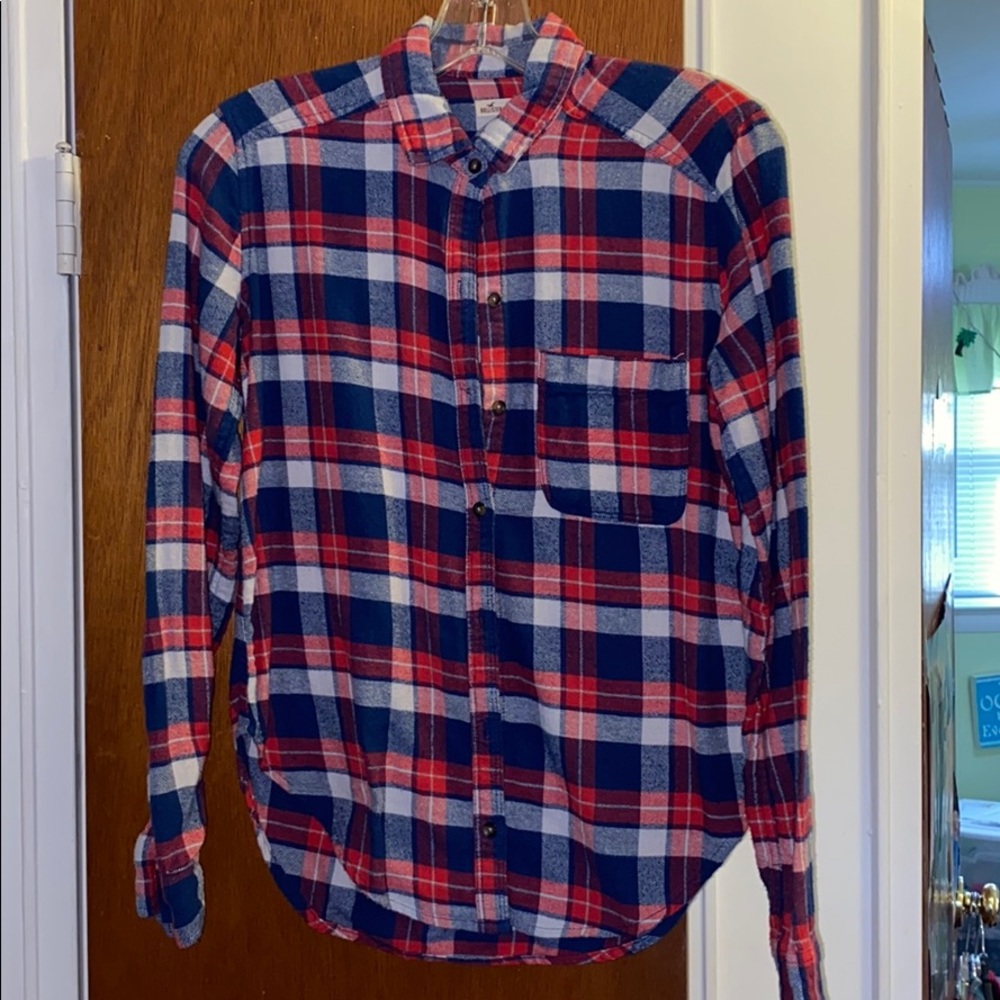 Red/white/blue plaid button down shirt